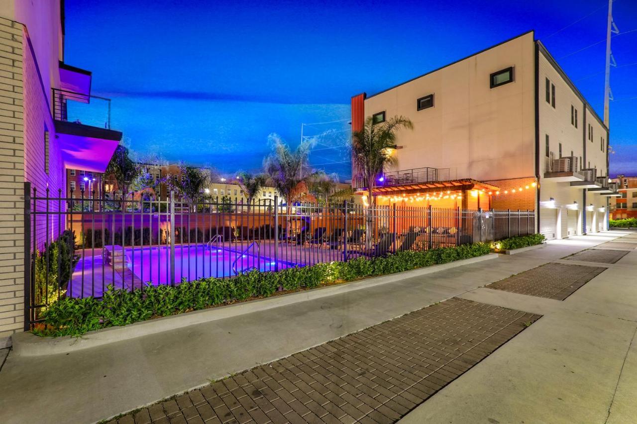 Stunning Living Near Attractions New Orleans