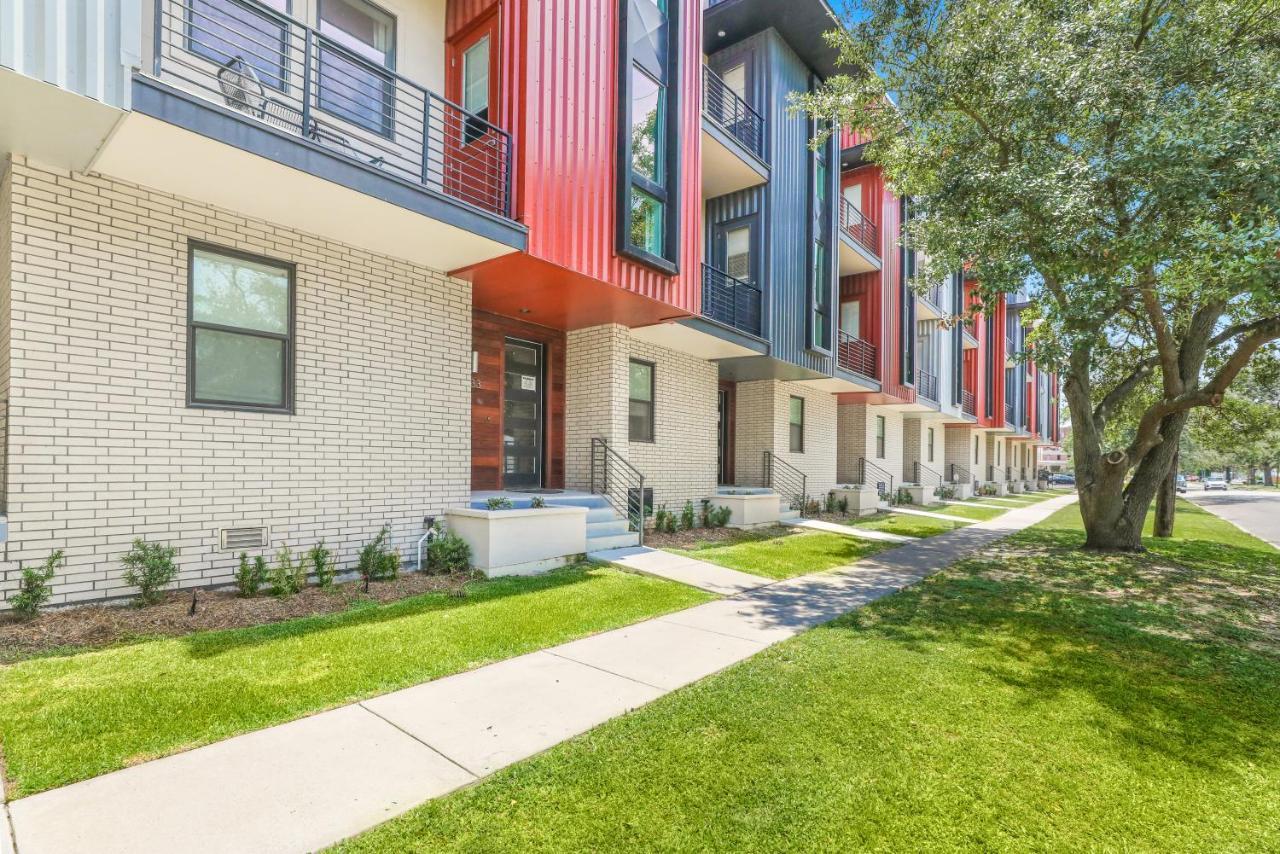 Stunning Living Near Attractions * New Orleans