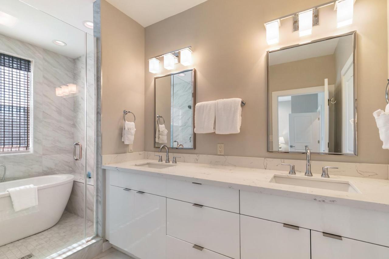 Apartment Stunning Living Near Attractions